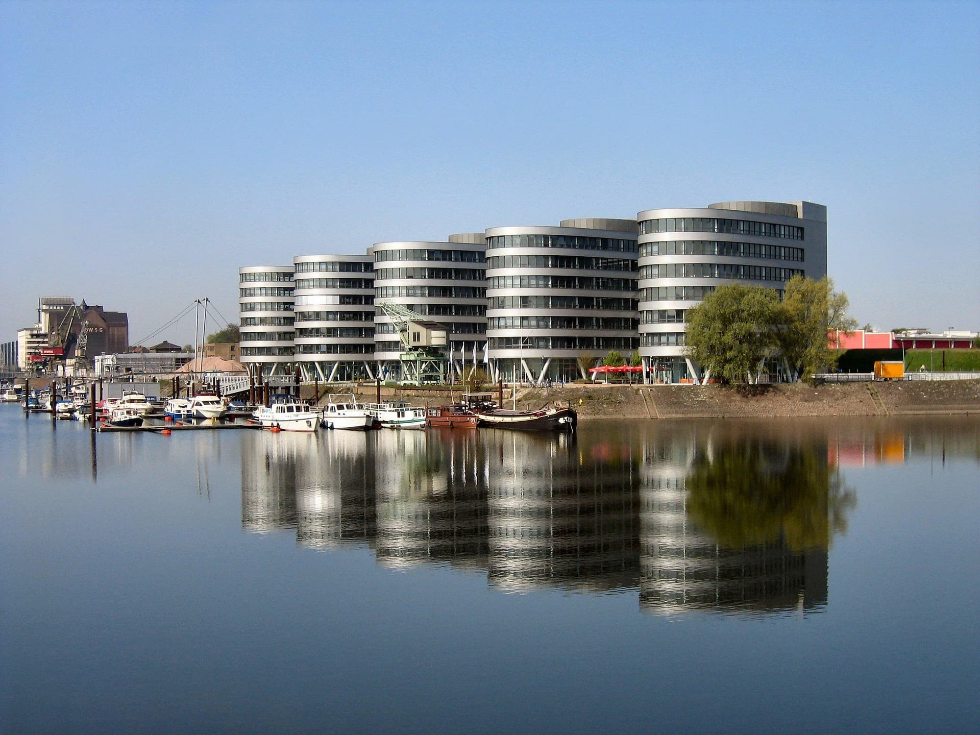 Webdesign-Services in der Nähe von Duisburg